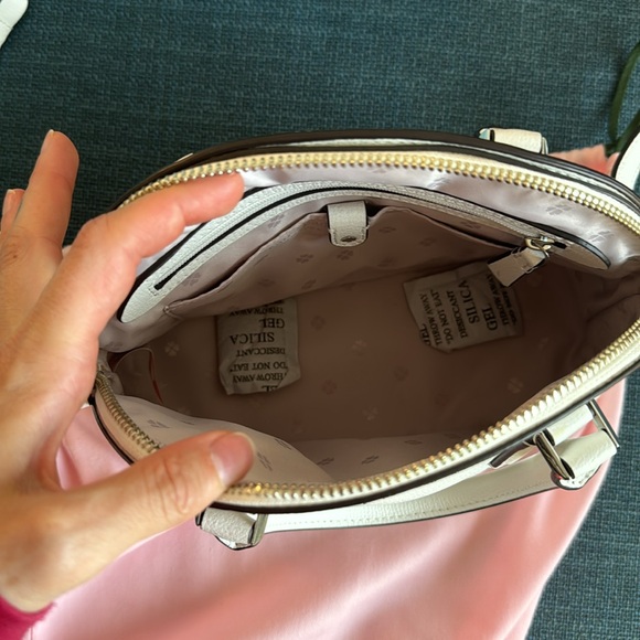 $ firm Kate spade Sylvia crossbody - Picture 4 of 7